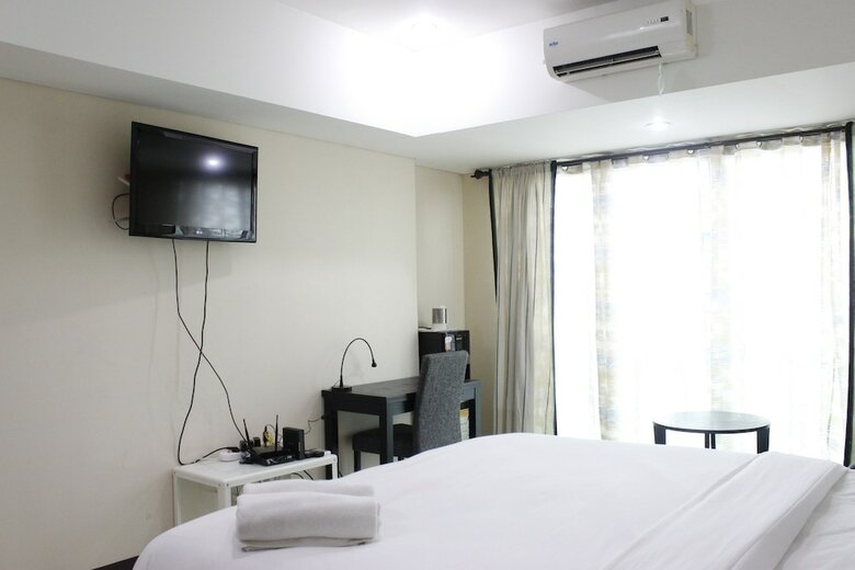 Strategic Studio Room Tamansari La Grande Apartment