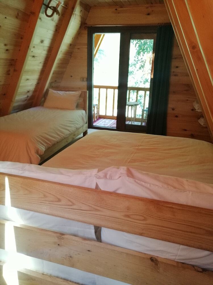 Pension Yasam Bungalov