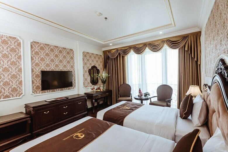 Dragon Legend Hotel