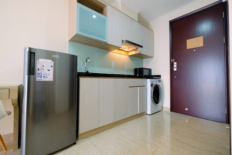 Simply Studio Menteng Park Apartment