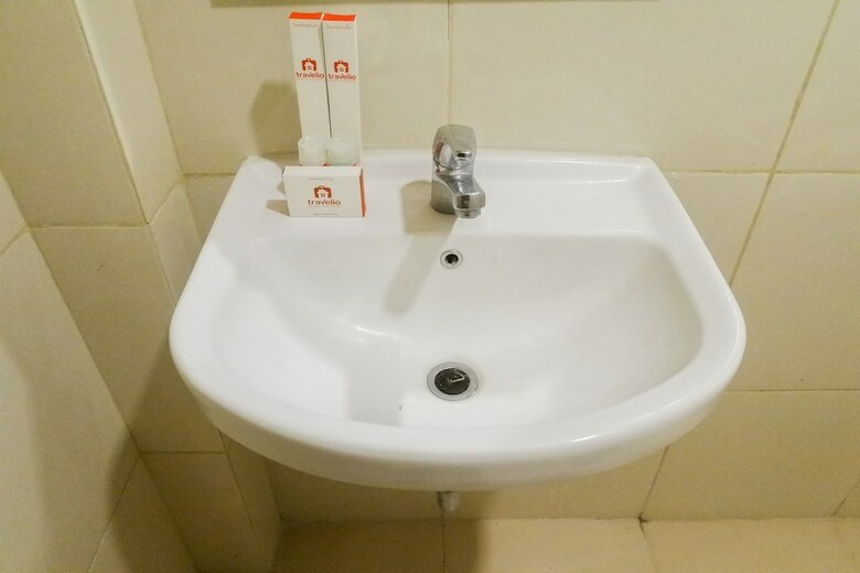 Private Studio Apartment Connected To Mall At Supermall Mansion