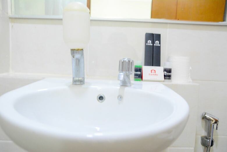 Simply Spacious 1br Apartment At Green Bay Pluit