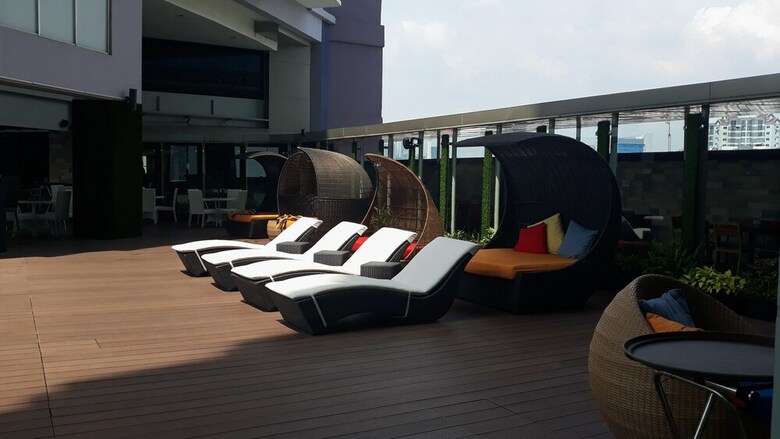 Spacious Studio Apartment At Pasar Baru Mansion