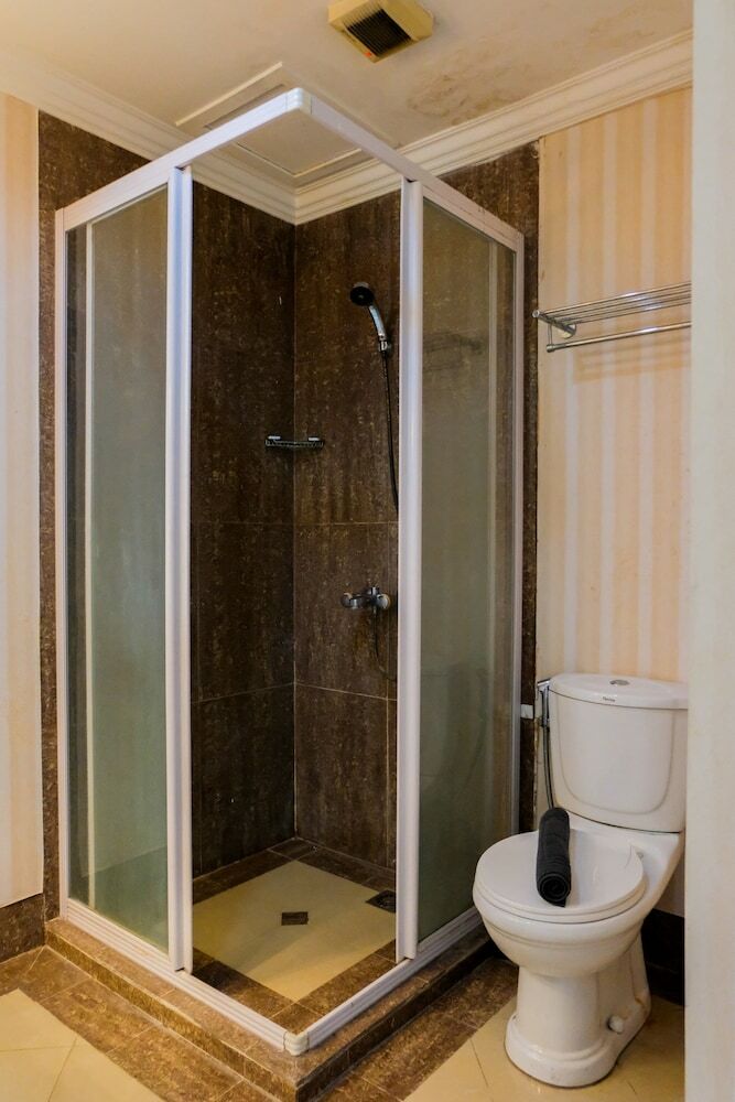 Spacious 2br Park Royale Apartment