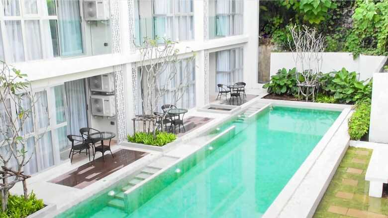 The Aristo Seaview Hotel Patong
