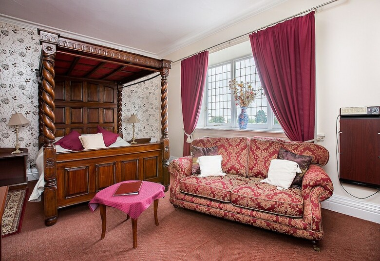 The Station Hotel