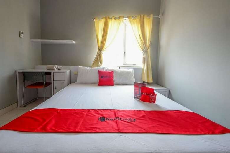 Hotel Reddoorz Near Solo Square 3
