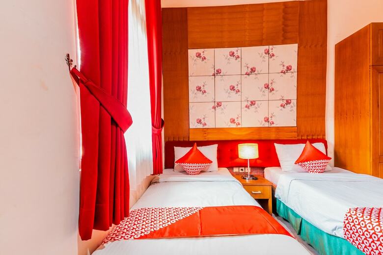 Hostal Oyo 1211 Graha Technopark Hotel