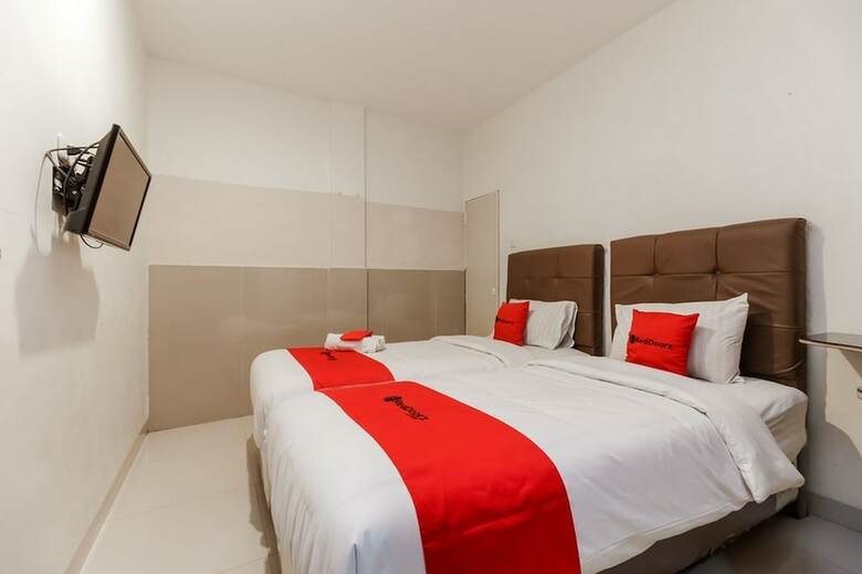 Posada Reddoorz Near Medan Railway Station