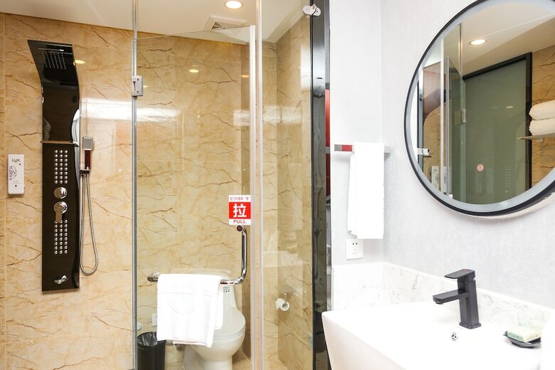 Venice Holiday Hotel Green Harbour Pekin