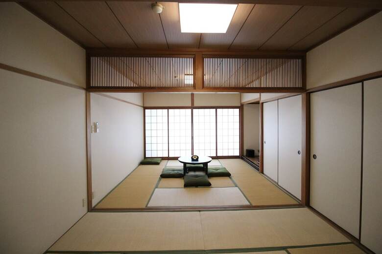 Apartamentos Noah's Ark Midoribashi