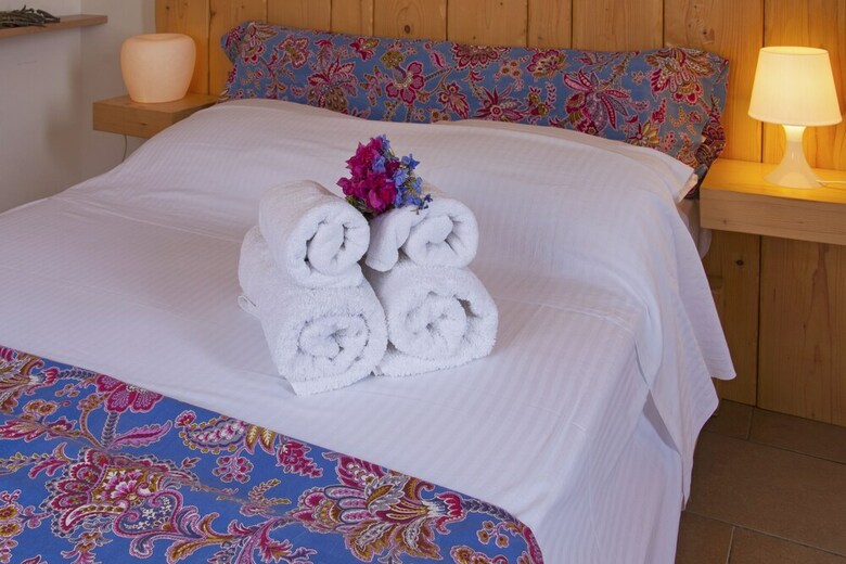 Apartamentos Kitries Cove