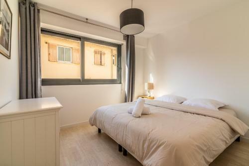 Cannes Apartment Next To La Croisette And Beach