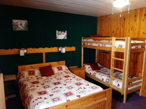Hotel Logis L'auberge Relais Les Glaciers