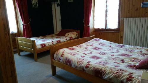 Hotel Logis L'auberge Relais Les Glaciers