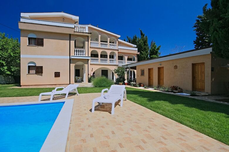 Apartamentos Sun Palace Residence