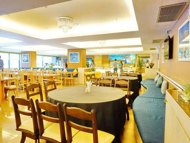 Bay Hotel Srinakarin