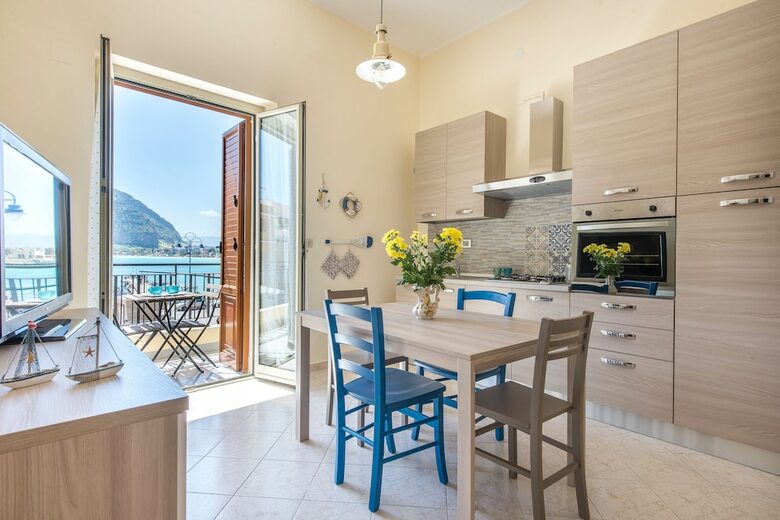 Apartamento Casetta Vista Mare In Piazza A Mondello
