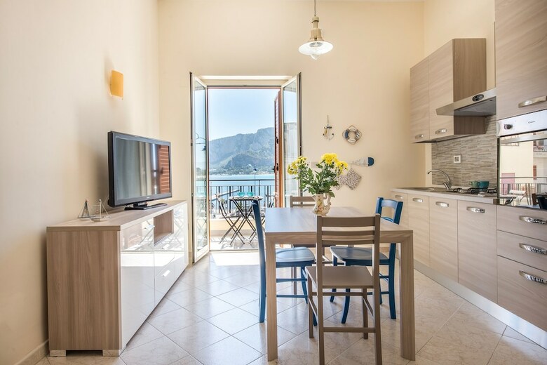 Apartamento Casetta Vista Mare In Piazza A Mondello