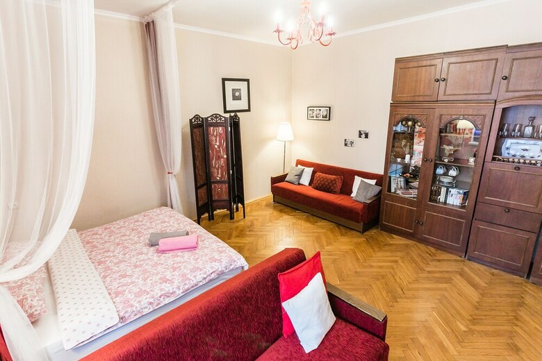 Apartment On Goncharnaya Naberezhnaya