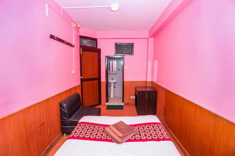 Hostal 4 Seasons Hostel