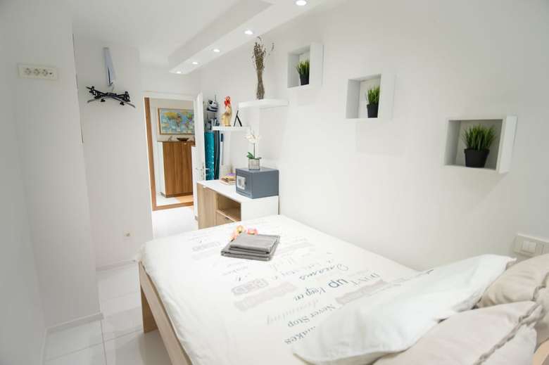 Apartamentos First Floor Flat - Adults Only
