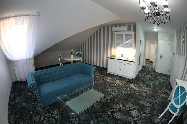 Hotel Lord Radom