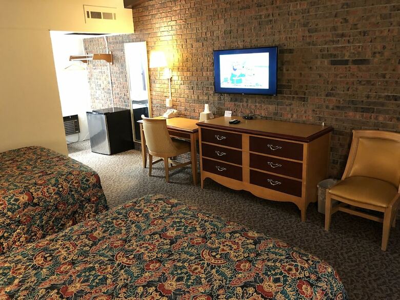 Hotel Dunes Inn