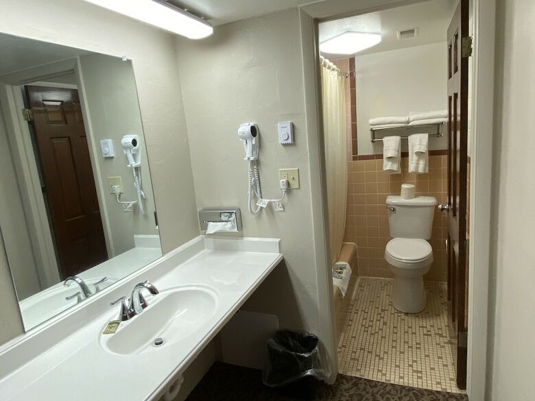 Hotel Dunes Inn