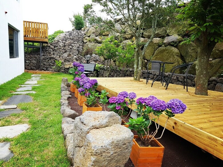 Hotel Bombom Guesthouse