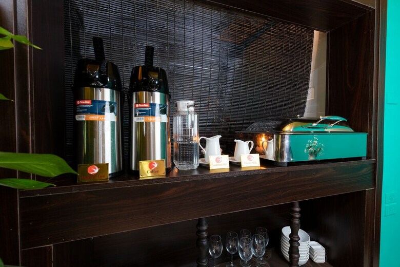 Hanoi Lullaby Hotel & Travel