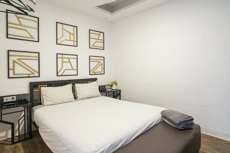 Hotel Sanrina Makassar
