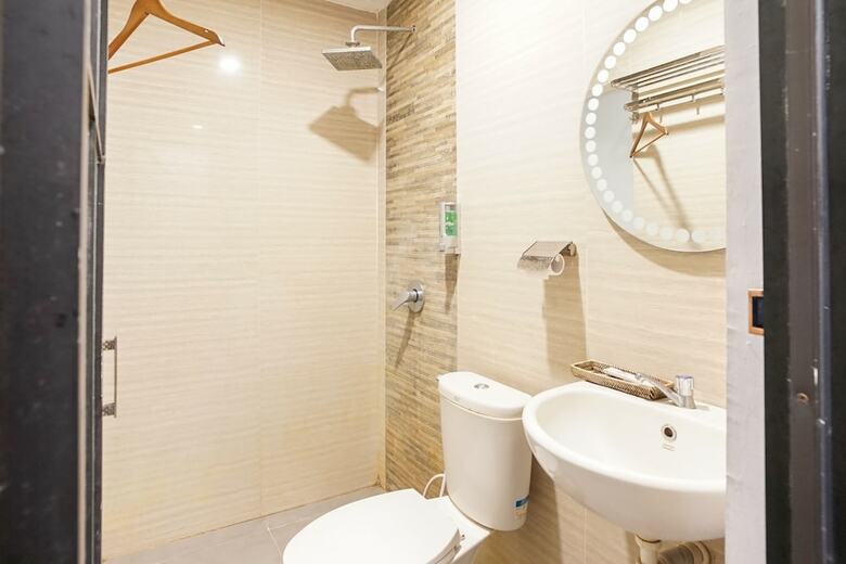 Hotel Sanrina Makassar