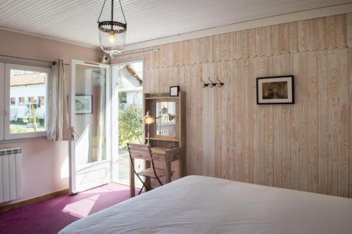 Hostal Maison De M�zos