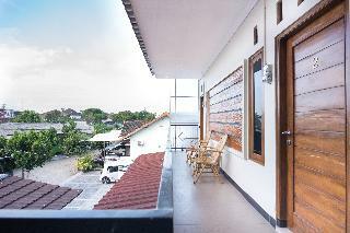 Hostal Oyo 1226 Al Abror Homestay