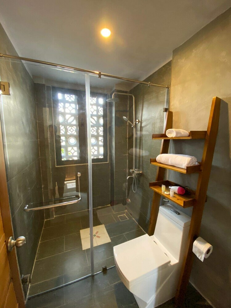 Hotel Pink Tulip Hoi An