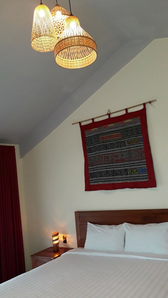 Hotel Pink Tulip Hoi An