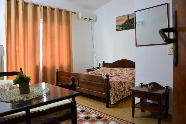 Hotel Guest House Vera