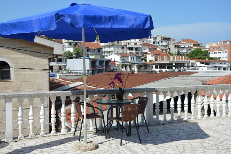 Hotel Guest House Vera