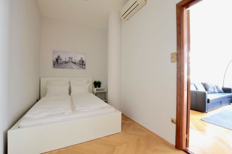 Luxury Apartment By Hi5 - Lovag Suites