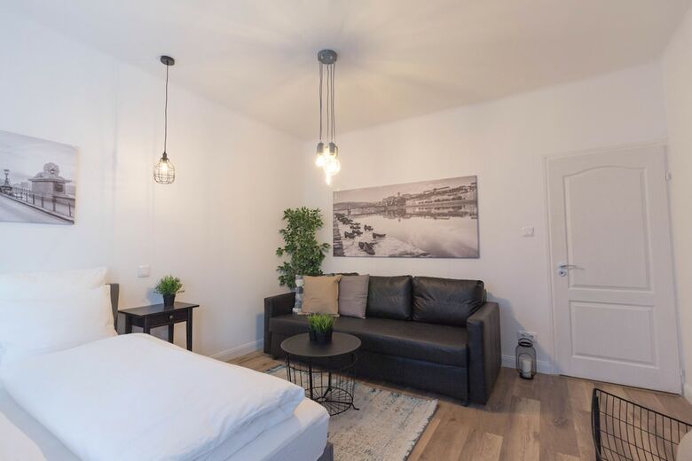 Standard Apartment By Hi5 - Mad�ch