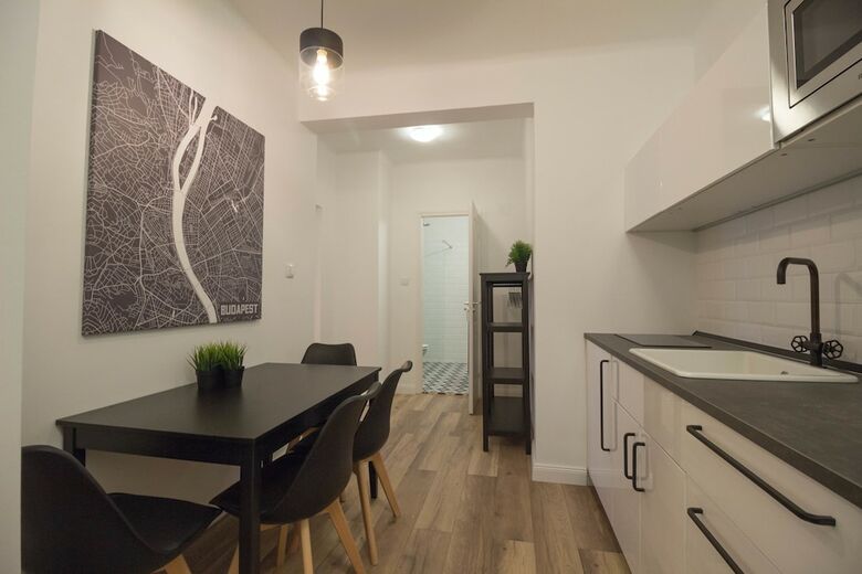 Standard Apartment By Hi5 - Mad�ch