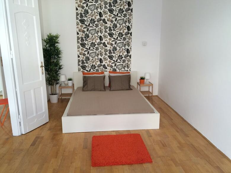 Standard Apartment By Hi5 - Wessel�nyi 13.