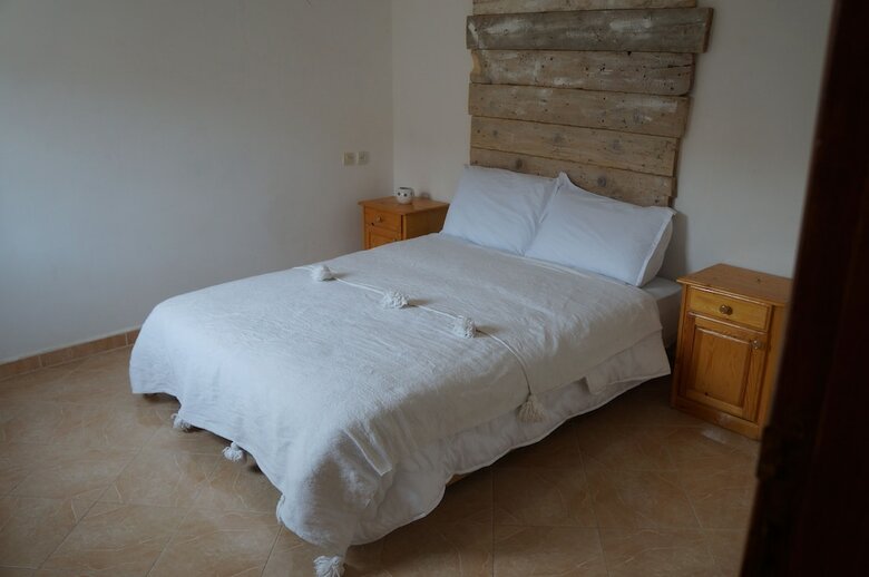Hostal Kiwi Surf Hostel