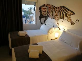 Hostal Las Cebras Hostel