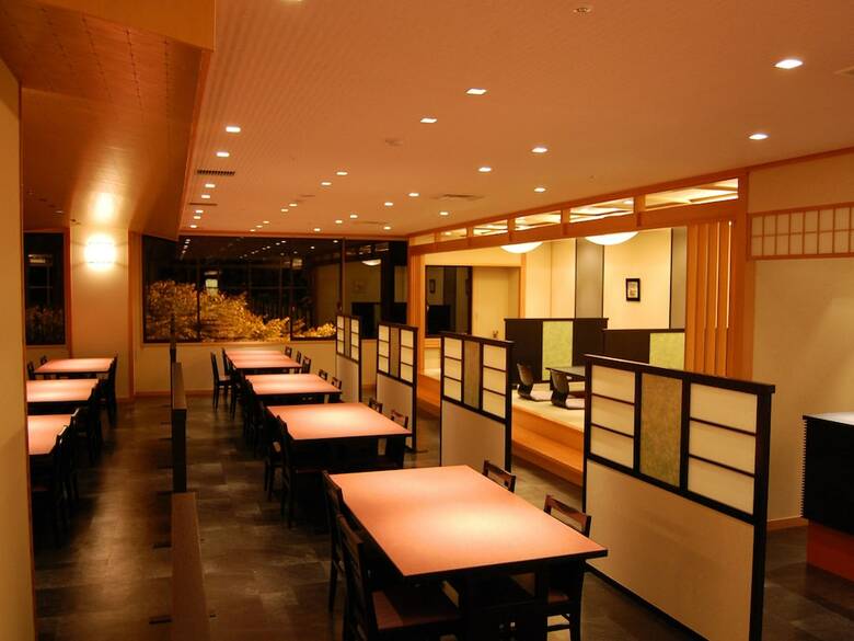 Royal Hotel Yamanaka Onsen Kajikaso