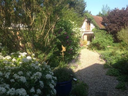 Bed & Breakfast Au Fond Du Jardin Maison D'h�tes