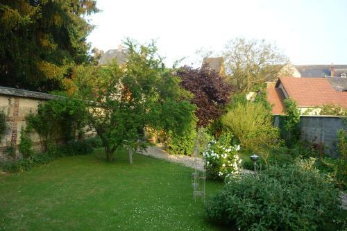 Bed & Breakfast Au Fond Du Jardin Maison D'h�tes