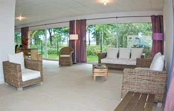 Lagrange Confort + Les Terrasses Du Lac