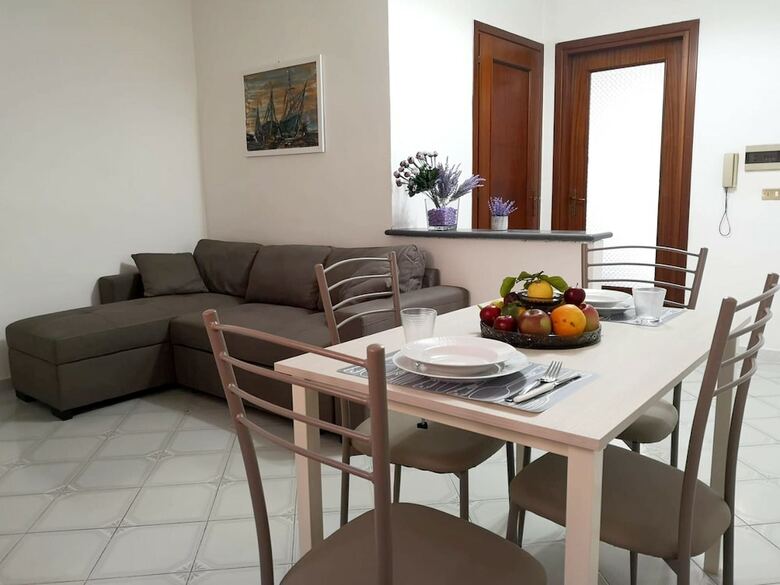 Apartment With One Bedroom In Meta, With Balcony - 2 Km From The Beach